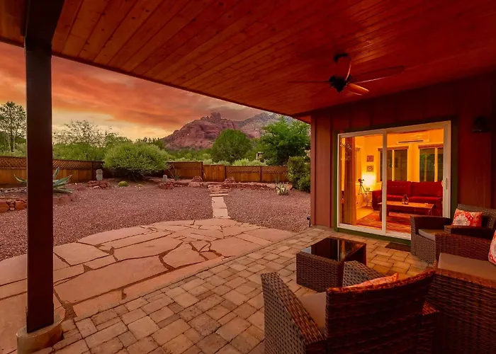 Holiday home Amazing Views For Family Red Rock Trail House